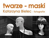 Fotografie Katarzyny Bielec "twarze maski" w krakowskiej bibliotece